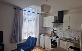 Beautiful 1-Bed Apartment In Cork